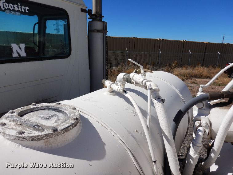 image for item DF8125 2004 Mack CV513 Granite  ready mix truck