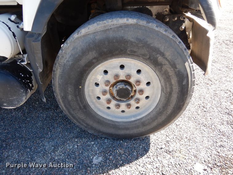 image for item DF8125 2004 Mack CV513 Granite  ready mix truck