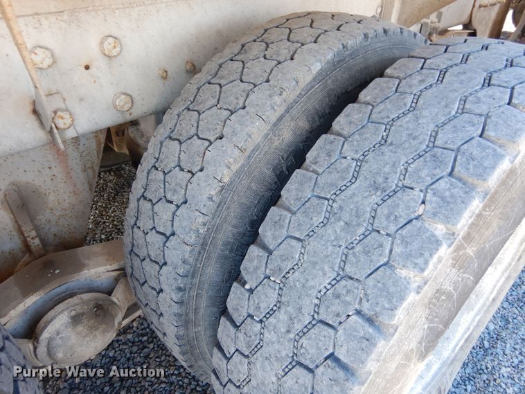 image for item DF8125 2004 Mack CV513 Granite  ready mix truck