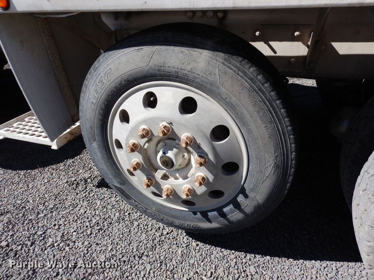 image for item DF8125 2004 Mack CV513 Granite  ready mix truck