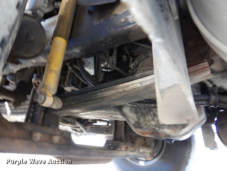 image for item DF8125 2004 Mack CV513 Granite  ready mix truck