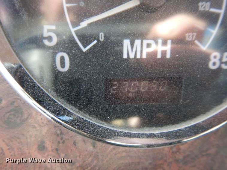 image for item DF8126 2000 International 5500i  ready mix truck