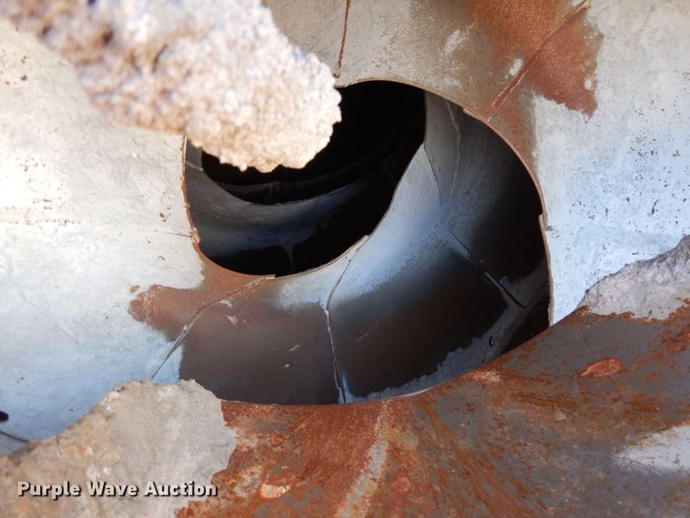 image for item DF8126 2000 International 5500i  ready mix truck