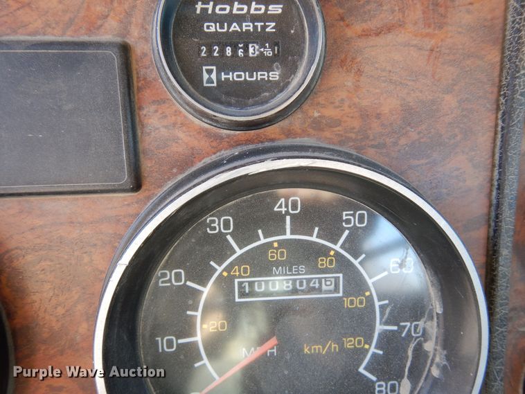 image for item DF8127 2001 Kenworth W900  ready mix truck