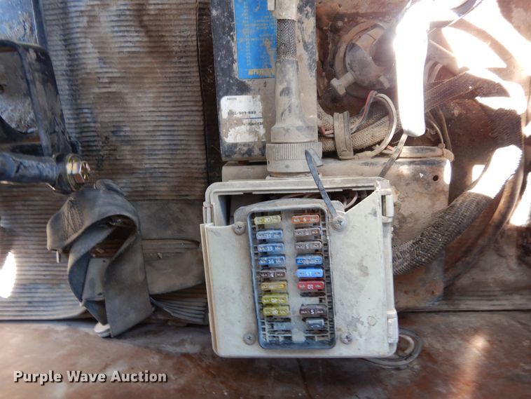 image for item DF8127 2001 Kenworth W900  ready mix truck