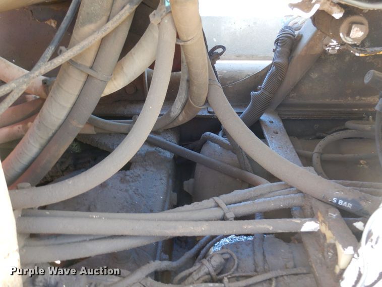 image for item DF8127 2001 Kenworth W900  ready mix truck