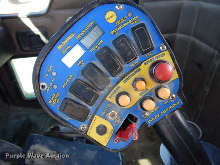 image for item DF8128 2003 Kenworth W900  ready mix truck