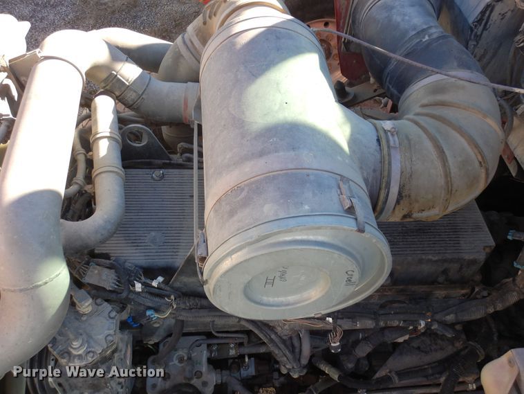 image for item DF8128 2003 Kenworth W900  ready mix truck