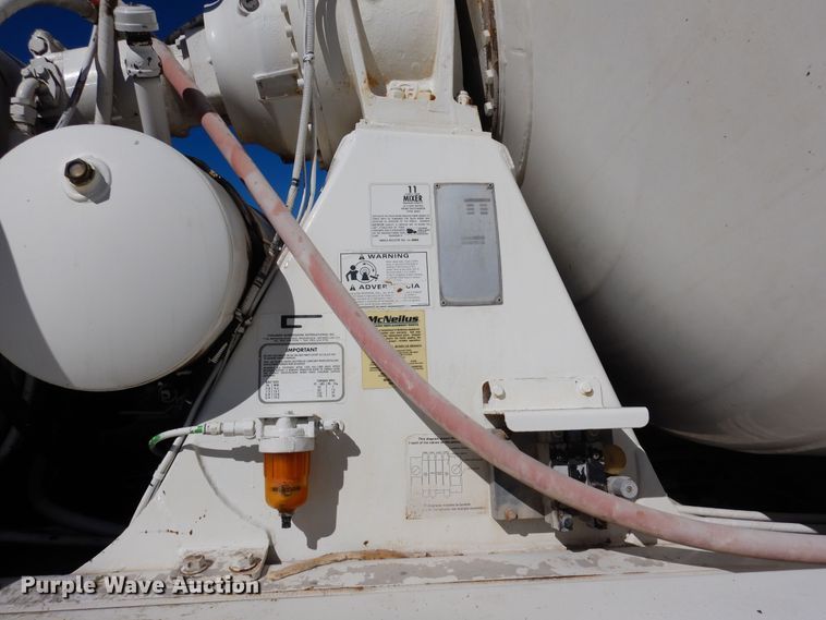 image for item DF8128 2003 Kenworth W900  ready mix truck