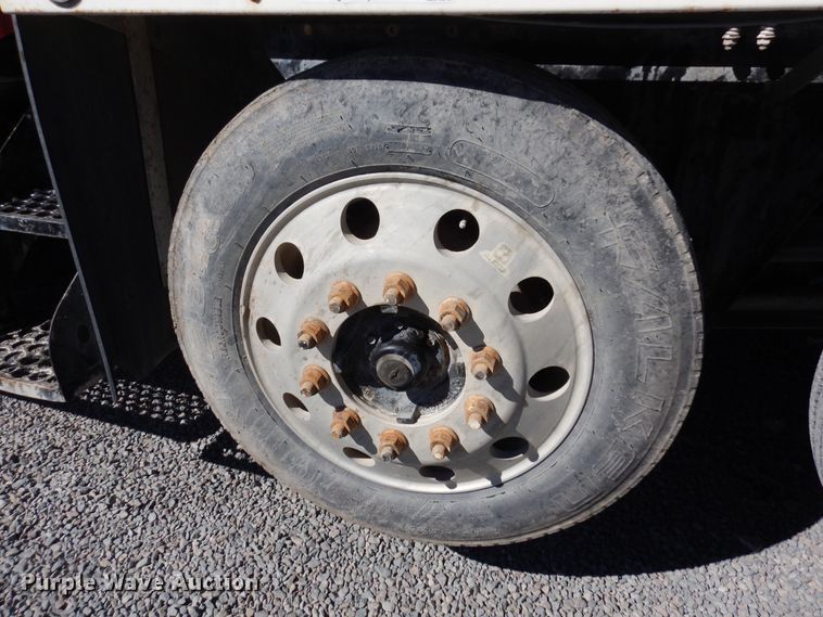 image for item DF8128 2003 Kenworth W900  ready mix truck