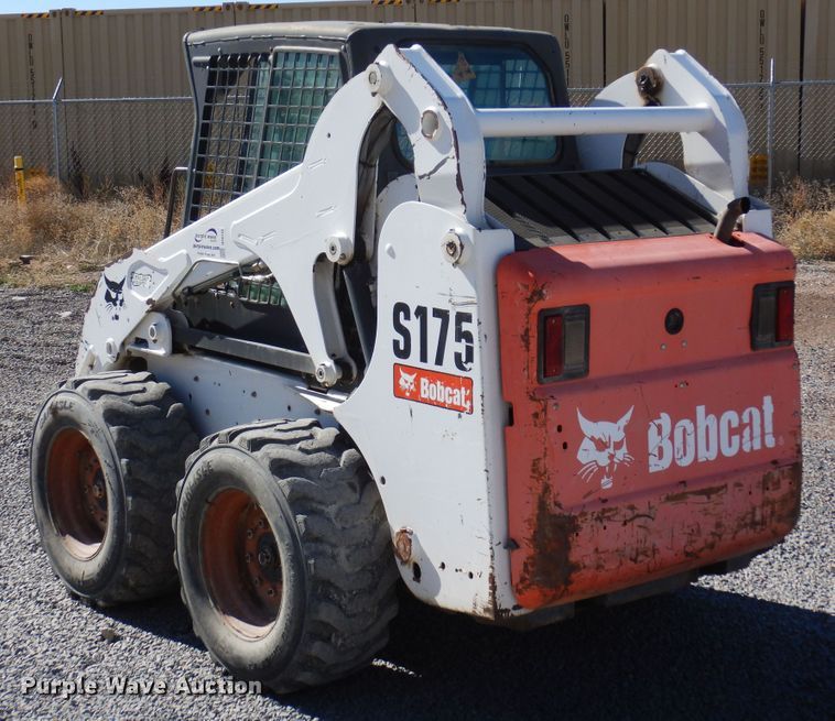 image for item DF8134 2010 Bobcat S175  skid steer loader