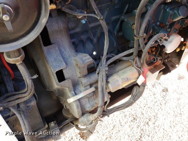 image for item DF8134 2010 Bobcat S175  skid steer loader