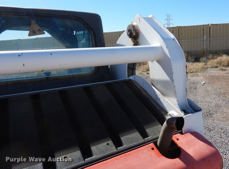 image for item DF8134 2010 Bobcat S175  skid steer loader