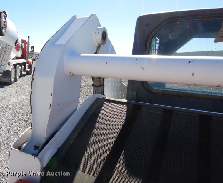 image for item DF8134 2010 Bobcat S175  skid steer loader