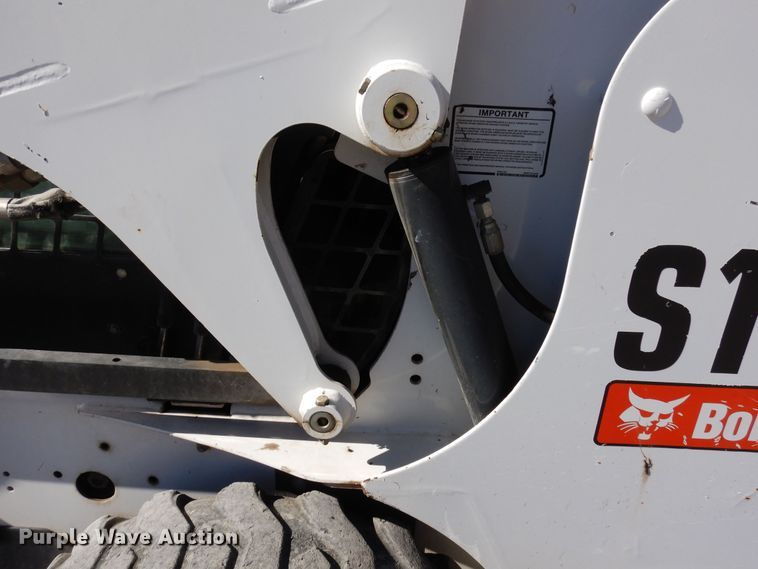 image for item DF8134 2010 Bobcat S175  skid steer loader