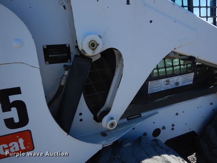 image for item DF8134 2010 Bobcat S175  skid steer loader