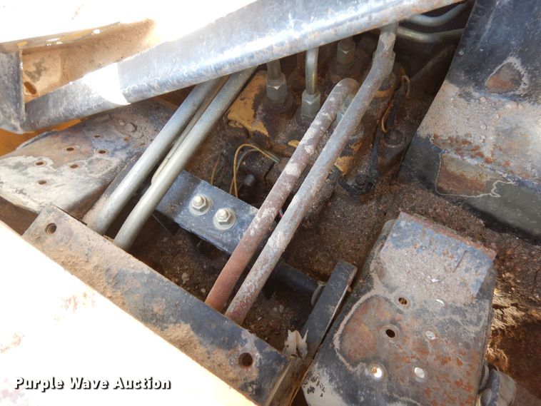 image for item DF8136 1995 John Deere 7775  skid steer loader