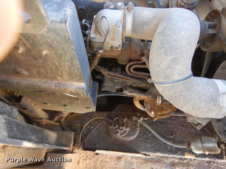 image for item DF8136 1995 John Deere 7775  skid steer loader