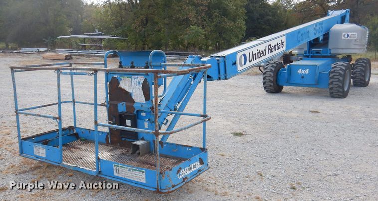 image for item DJ3863 2002 Genie S-85  boom lift
