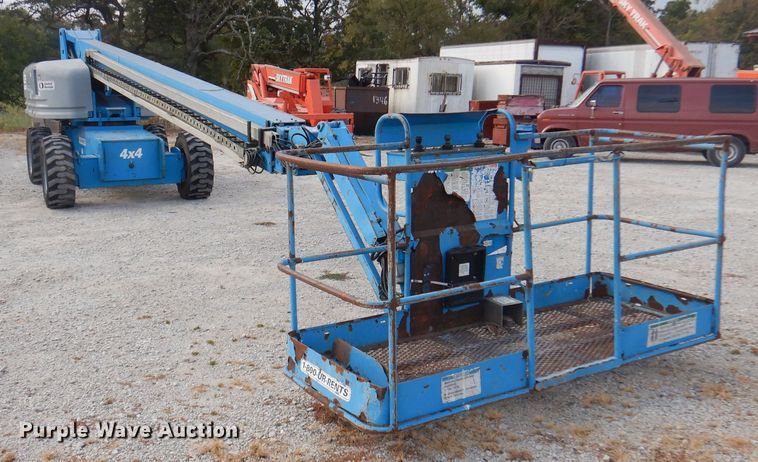 image for item DJ3863 2002 Genie S-85  boom lift