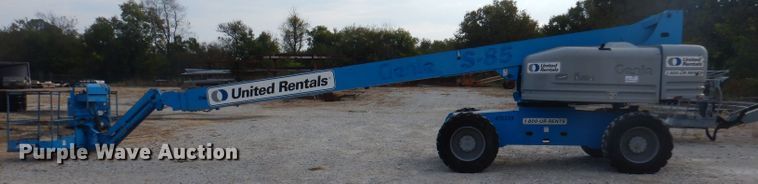 image for item DJ3863 2002 Genie S-85  boom lift
