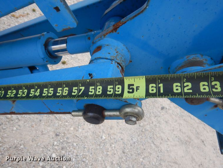 image for item DJ3863 2002 Genie S-85  boom lift