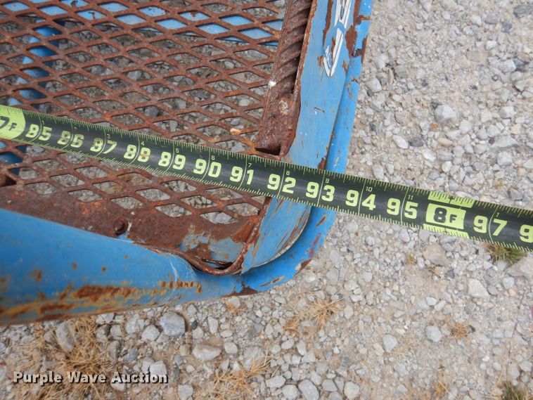 image for item DJ3863 2002 Genie S-85  boom lift