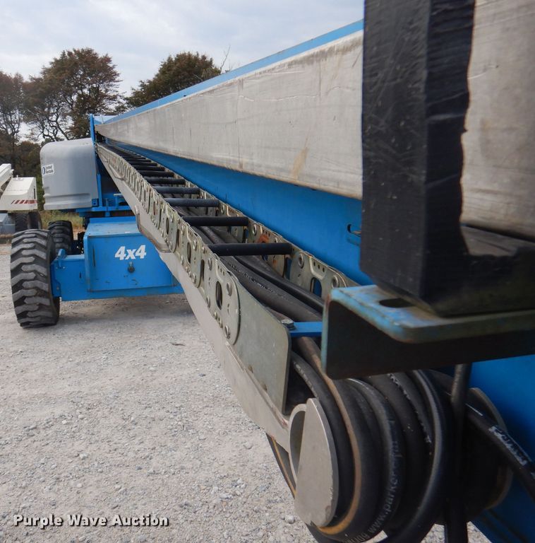 image for item DJ3863 2002 Genie S-85  boom lift