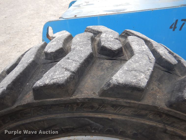 image for item DJ3863 2002 Genie S-85  boom lift