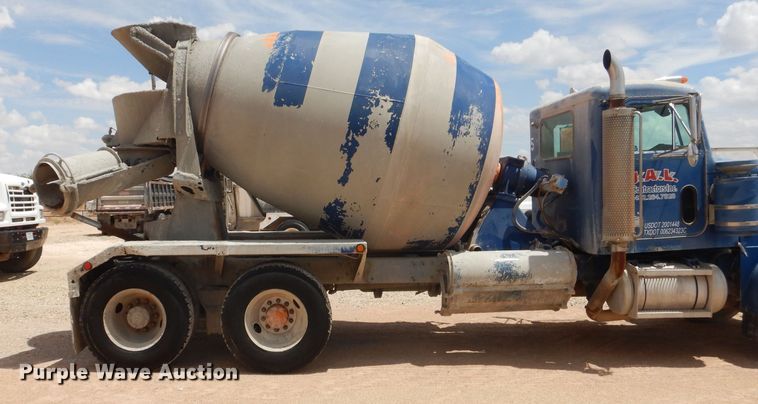 image for item DJ8984 1987 Peterbilt 357  ready mix truck