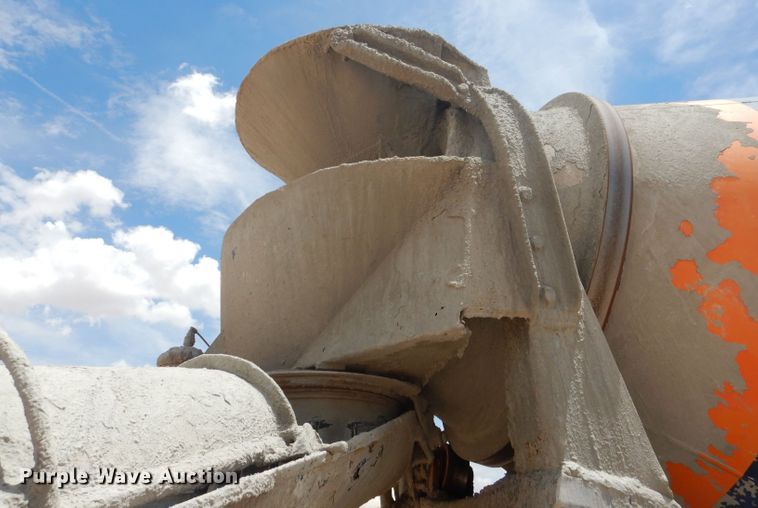 image for item DJ8984 1987 Peterbilt 357  ready mix truck