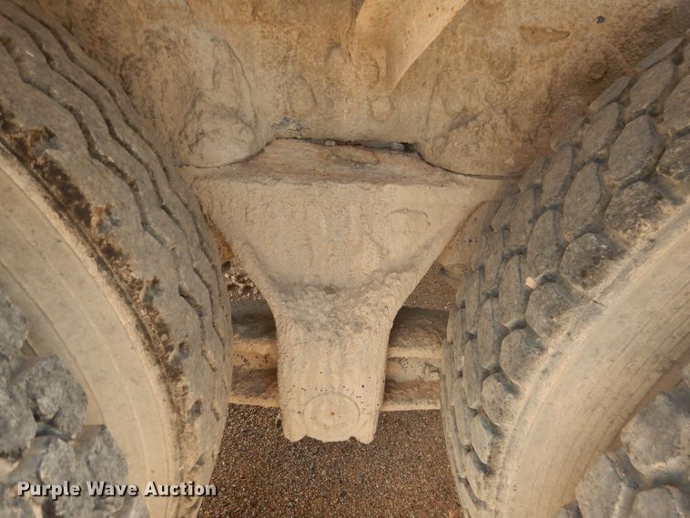 image for item DJ8984 1987 Peterbilt 357  ready mix truck