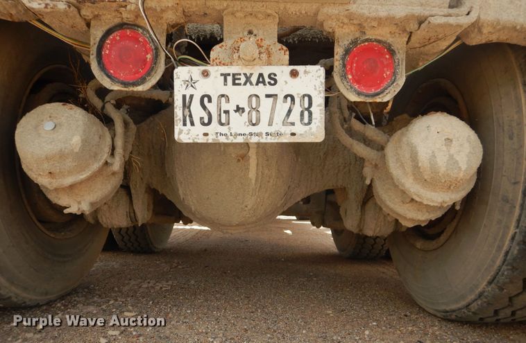 image for item DJ8984 1987 Peterbilt 357  ready mix truck