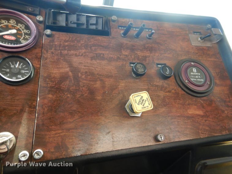 image for item DJ8984 1987 Peterbilt 357  ready mix truck