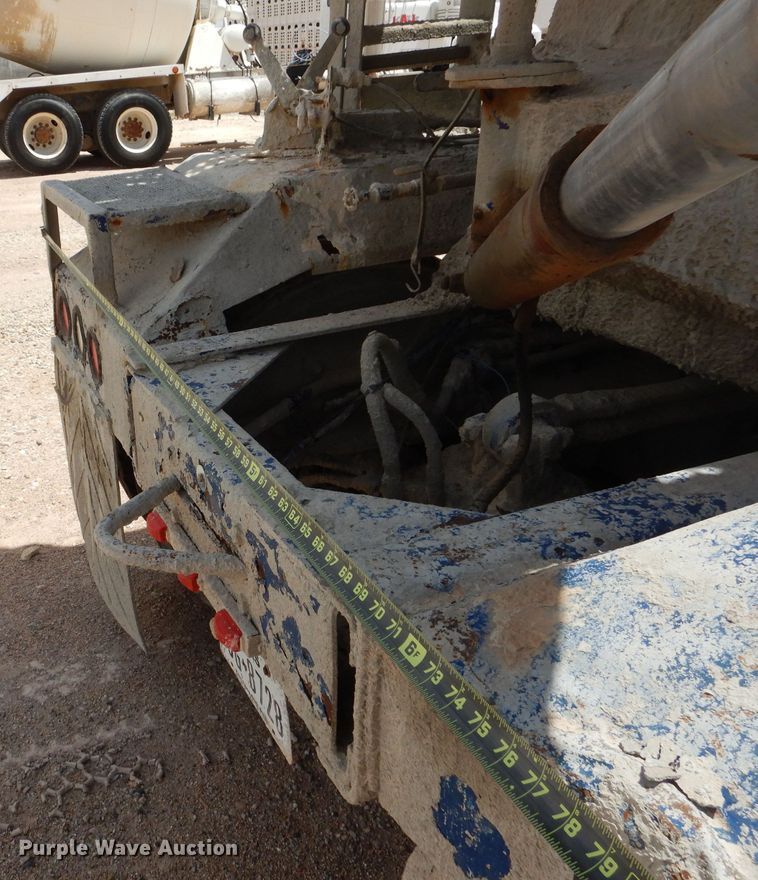 image for item DJ8984 1987 Peterbilt 357  ready mix truck