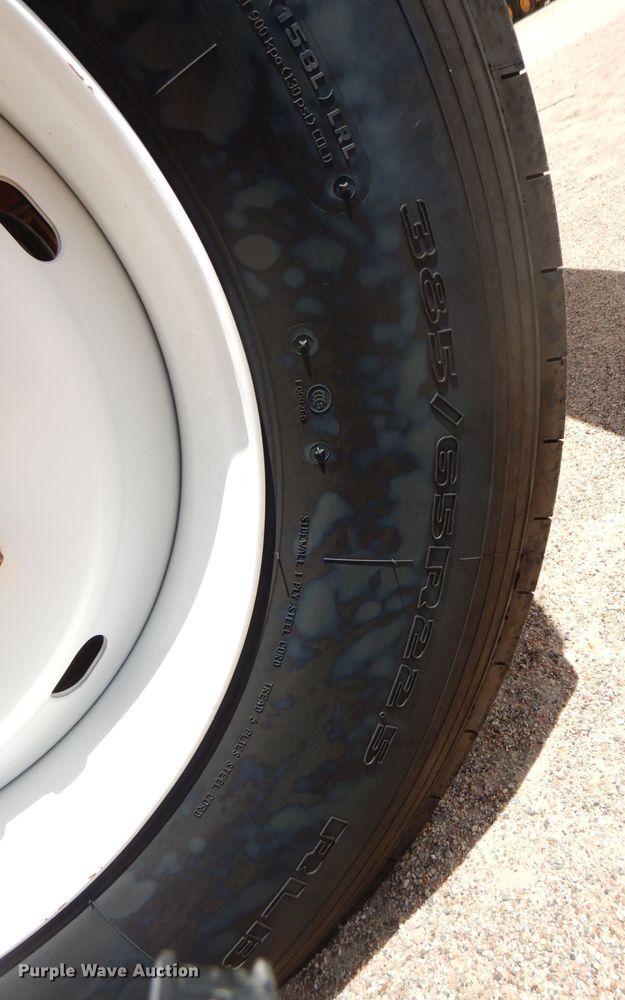 image for item DJ8984 1987 Peterbilt 357  ready mix truck