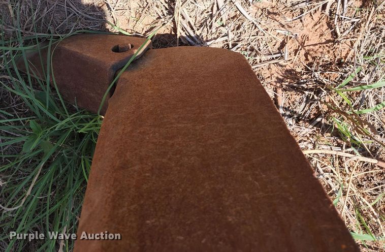 image for item DJ8992 2006 John Deere 750J  dozer