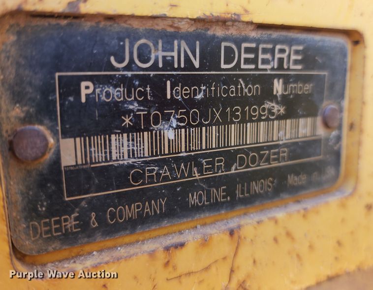 image for item DJ8992 2006 John Deere 750J  dozer