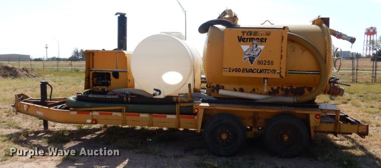 image for item DM2497 Vermeer E900  vacuum excavator