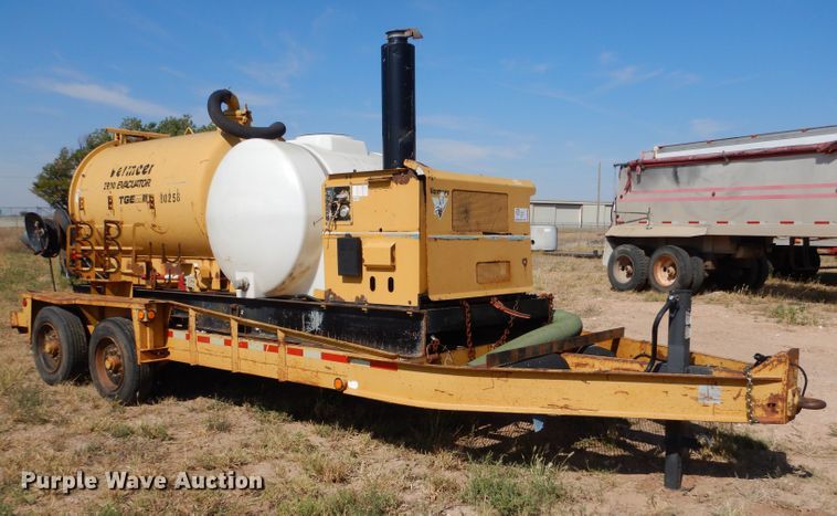 image for item DM2497 Vermeer E900  vacuum excavator