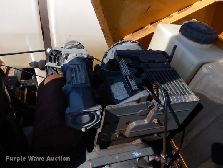 image for item DM2497 Vermeer E900  vacuum excavator