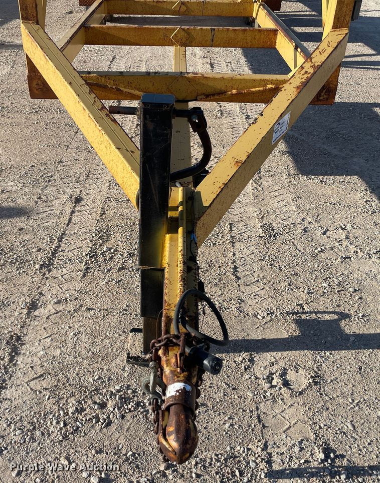 image for item DN5139 2000 Shop built  reel trailer