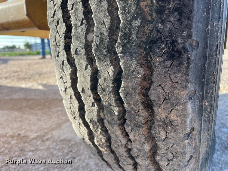 image for item DN5139 2000 Shop built  reel trailer