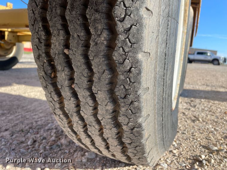 image for item DN5139 2000 Shop built  reel trailer