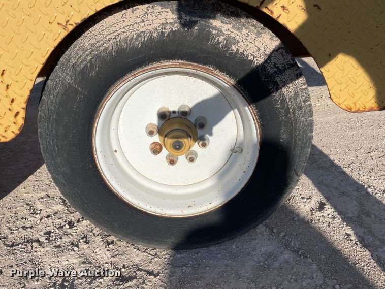 image for item DN5139 2000 Shop built  reel trailer