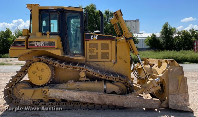 image for item DN5163 2005 Caterpillar D6R XL Series II  dozer