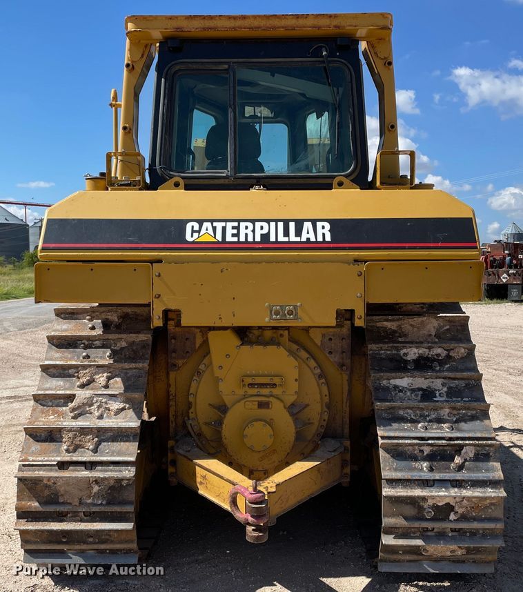 image for item DN5163 2005 Caterpillar D6R XL Series II  dozer