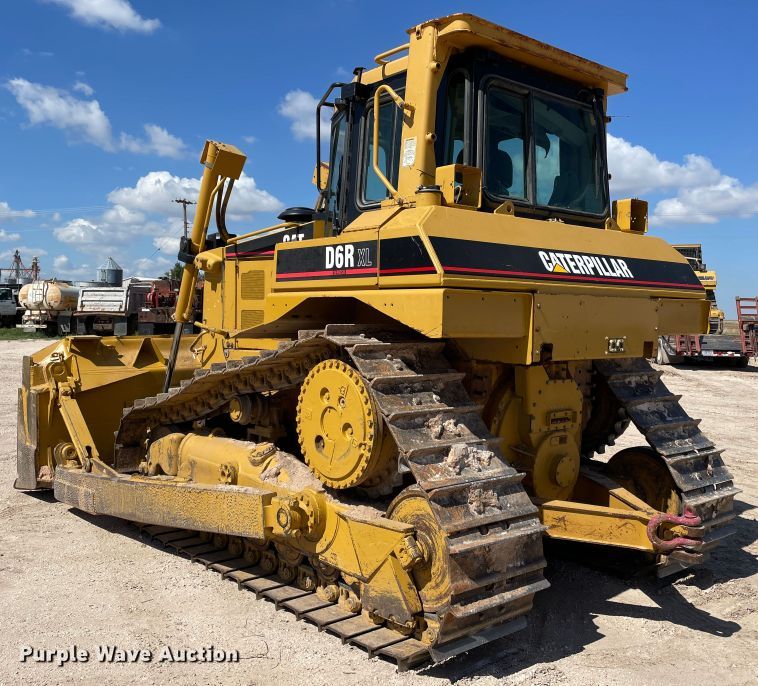 image for item DN5163 2005 Caterpillar D6R XL Series II  dozer