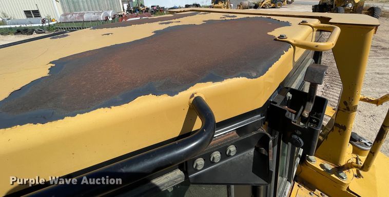 image for item DN5163 2005 Caterpillar D6R XL Series II  dozer