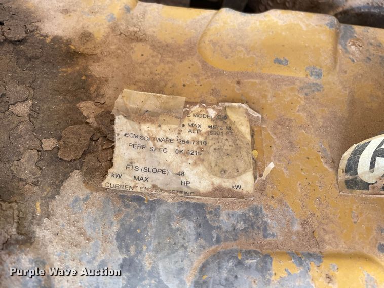 image for item DN5163 2005 Caterpillar D6R XL Series II  dozer